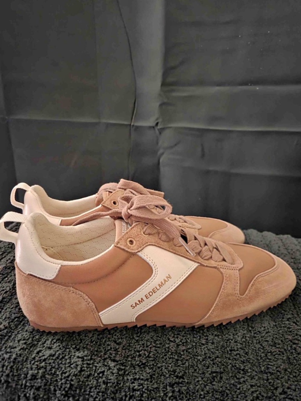 Sam Edelman Women's Tan Suede & Leather Retro Sneakers - Excellent Condition